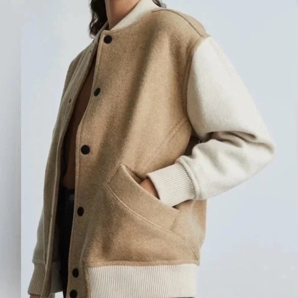Everlane Women's Tan and Cream Bomber Jacket